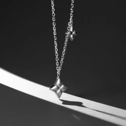 Women MVMT Necklaces^Burst Necklace