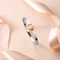 Women MVMT Heartlocks|Bracelets^Heartlock Bangle