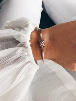Women MVMT Cuffs^Knot Cuff