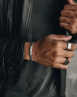 MVMT Cuffs|Bracelets^Minimal Flat Cuff