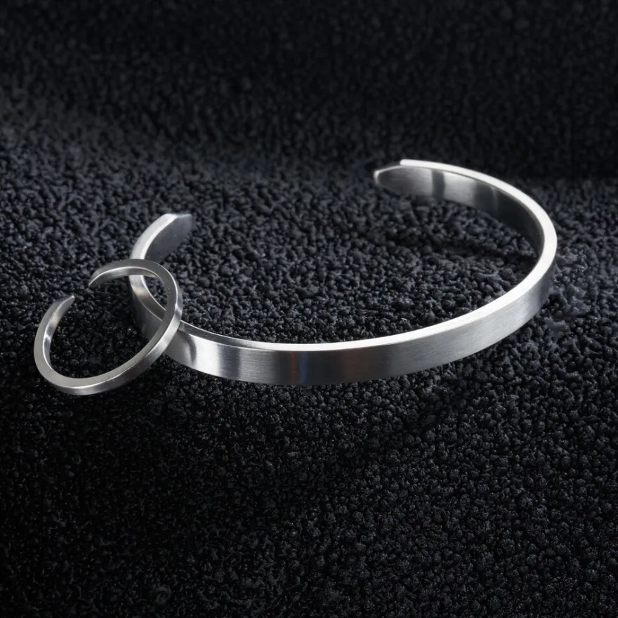 MVMT Bracelets|Cuffs^Minimal Flat Cuff