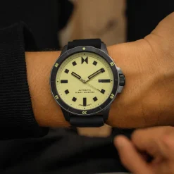 MVMT Waterproof|Automatic^Minimal Sport Automatic