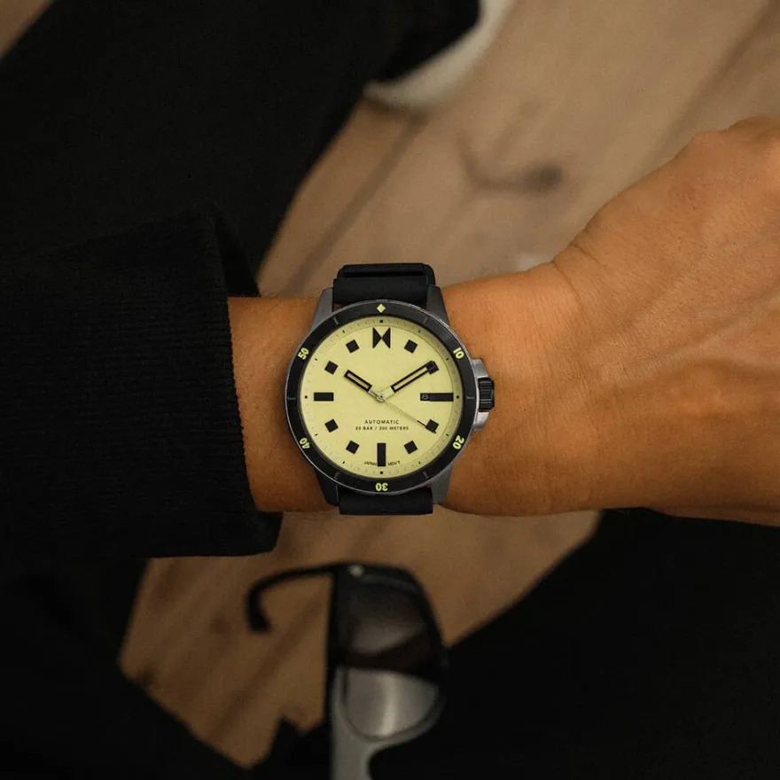 MVMT Waterproof|Automatic^Minimal Sport Automatic