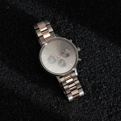 Women MVMT Round|Shop All^Nova
