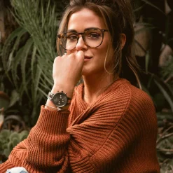 Women MVMT Round|Shop All^Nova