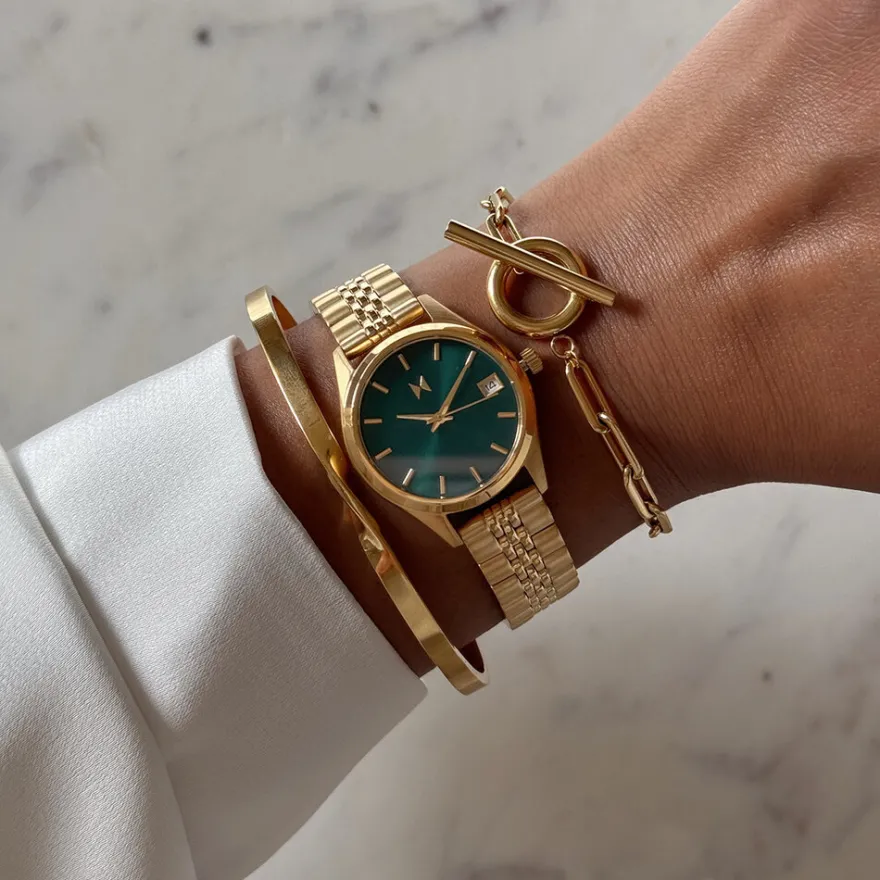Women MVMT Round|Shop All^Rise Mini