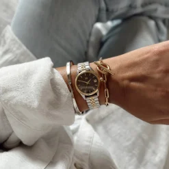 Women MVMT Round|Shop All^Rise Mini