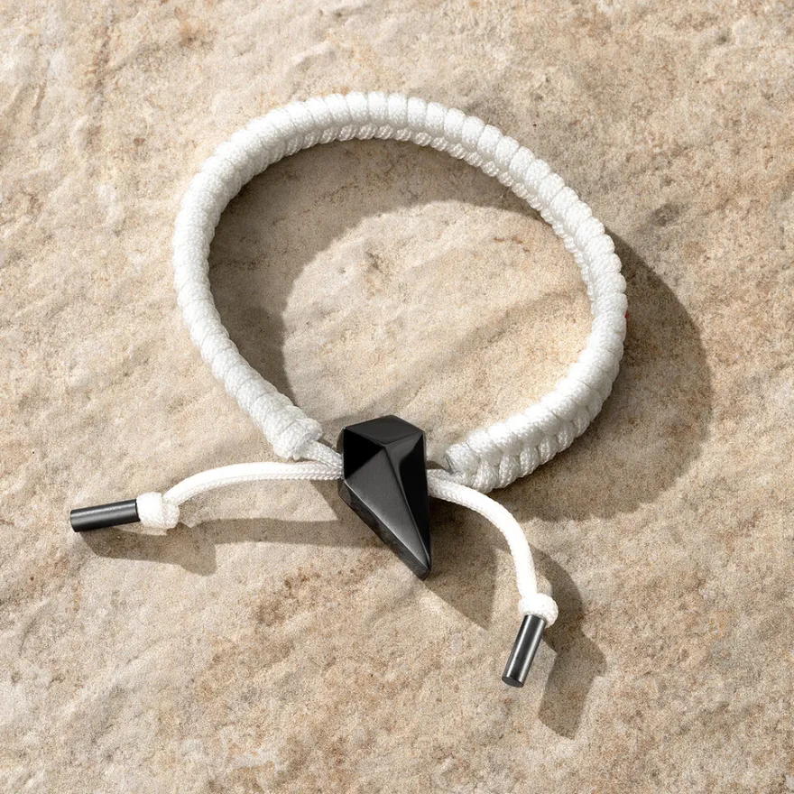 MVMT Bracelets^Sculpted Shark Tooth Pendant Bracelet