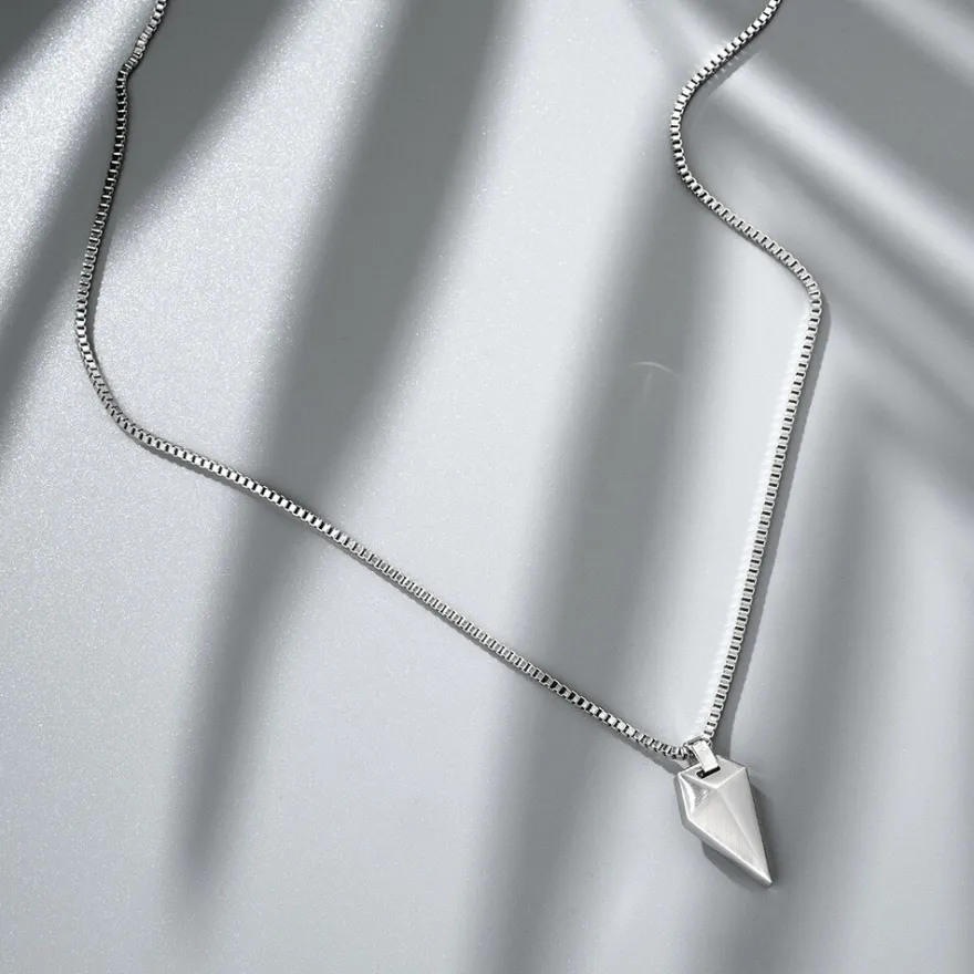 MVMT Necklaces^Sculpted Shark Tooth Pendant Necklace