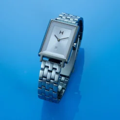 Women MVMT Rectangle|Shop All^Signature Square