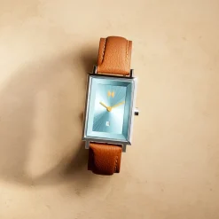 Women MVMT Rectangle|Shop All^Signature Square